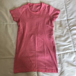 Lululemon Swiftly Tee, Pink